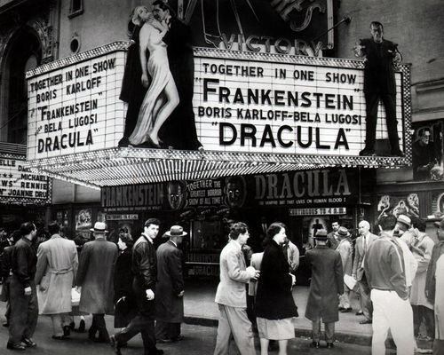 Frankie-dracula-marquee