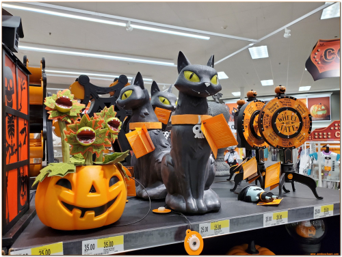 Target halloween 2020 02