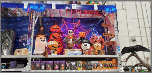 Lowes 2023 Halloween 02